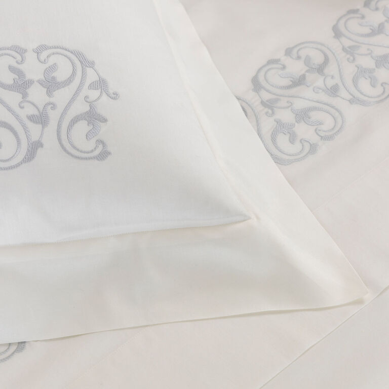 slide 3 Ornate Medallion Embroidered Boudoir