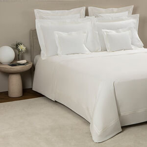 slide 4 Triplo Bourdon Duvet Cover