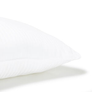 slide 2 Simple Nuvola Pillow Filler