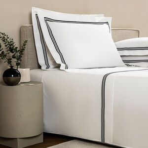 slide 1 Triplo Bourdon Sheet Set
