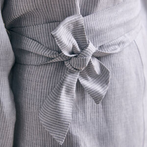 slide 4 Graphite Kimono