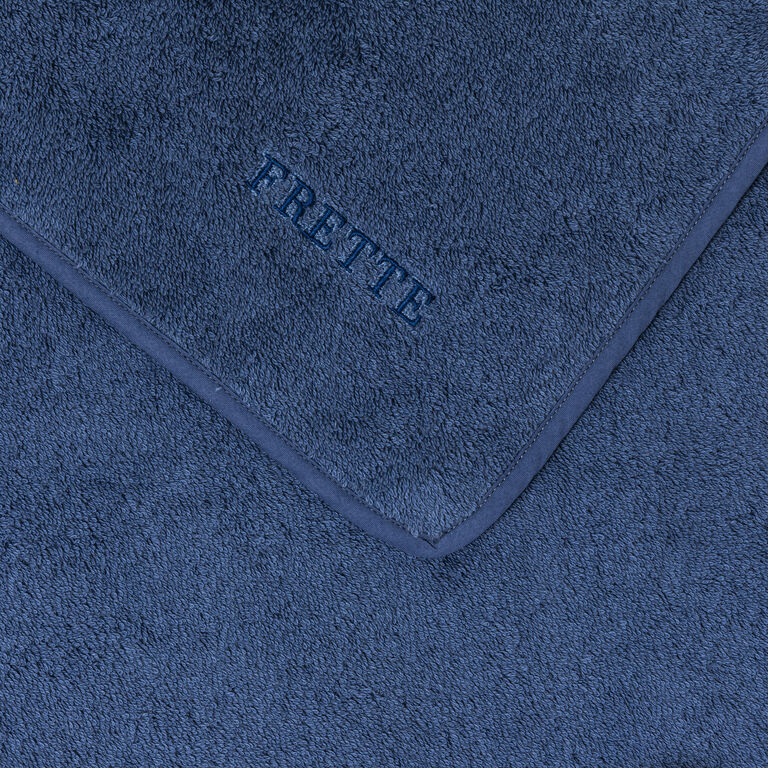 slide 3 Unito Bath Sheet