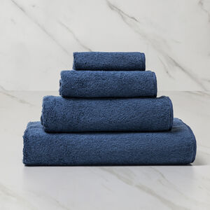 slide 2 Unito Wash Cloth