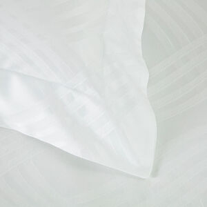 slide 3 Gant Duvet Cover White