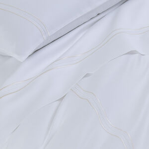 slide 5 Elegance Sheet Set