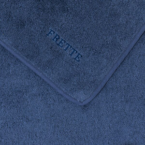 slide 3 Unito Wash Cloth
