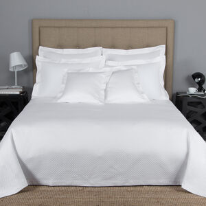 slide 4 Hotel Melody Euro Sham